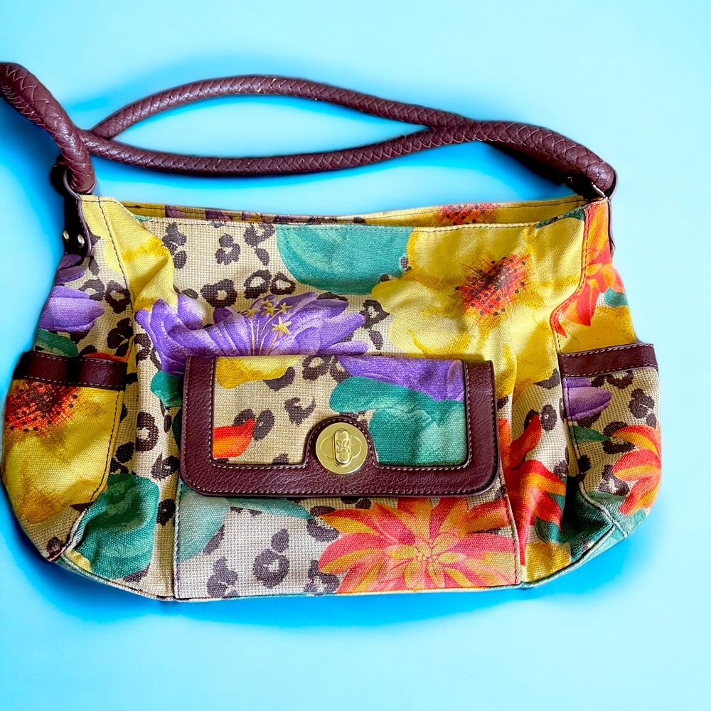 Pretty spring shoulder bag